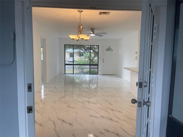 730 NE 23rd Pl, Pompano Beach, FL 33064