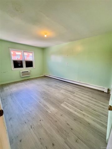 5607 Junction Blvd, Elmhurst, NY 11373