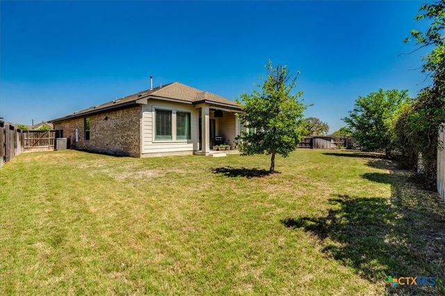 712 Coyote Creek Way, Kyle, TX 78640