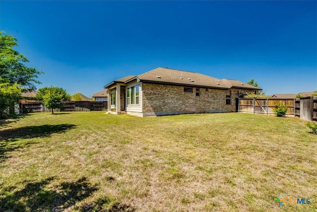712 Coyote Creek Way, Kyle, TX 78640
