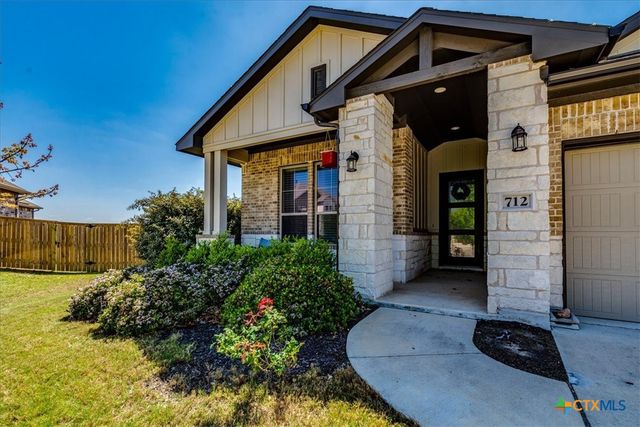 712 Coyote Creek Way, Kyle, TX 78640