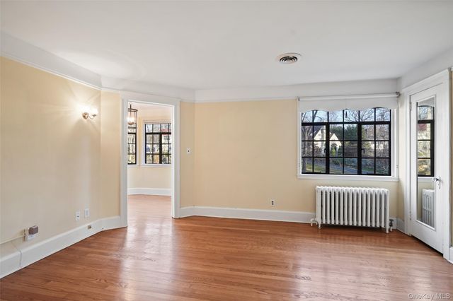 31 Laurel Drive, Mount Kisco, NY 10549