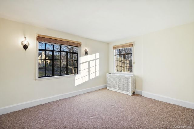 31 Laurel Drive, Mount Kisco, NY 10549