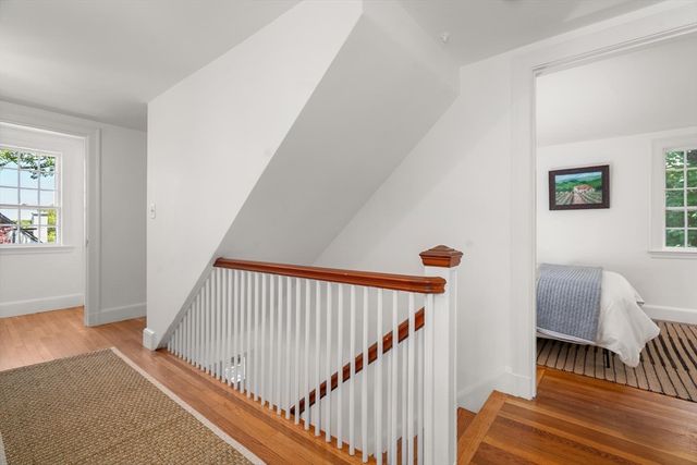 25 Chestnut Hill Rd, Newton, MA 02467