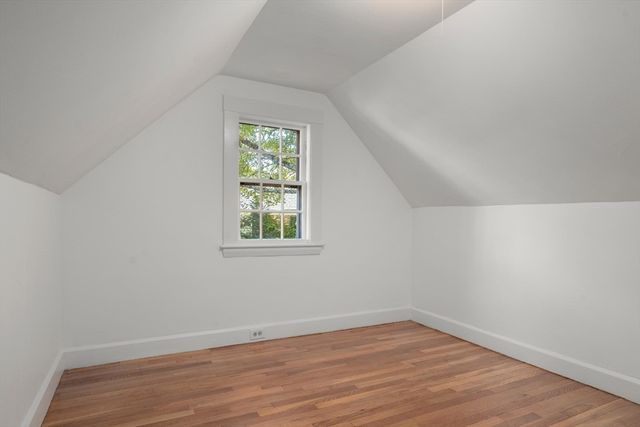 25 Chestnut Hill Rd, Newton, MA 02467