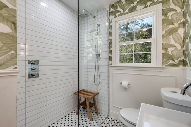 4427 Somerville Avenue, Dallas, TX 75206