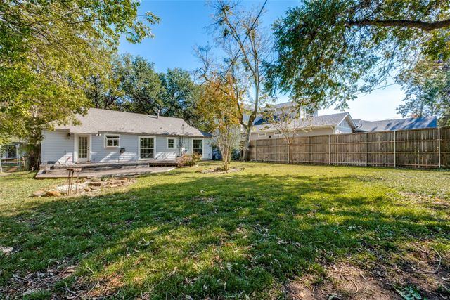 4427 Somerville Avenue, Dallas, TX 75206