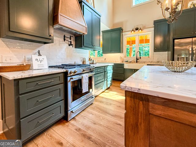 2185 Ben T Huiet Highway, Clarkesville, GA 30523