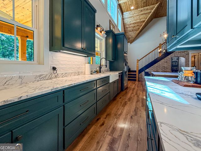 2185 Ben T Huiet Highway, Clarkesville, GA 30523