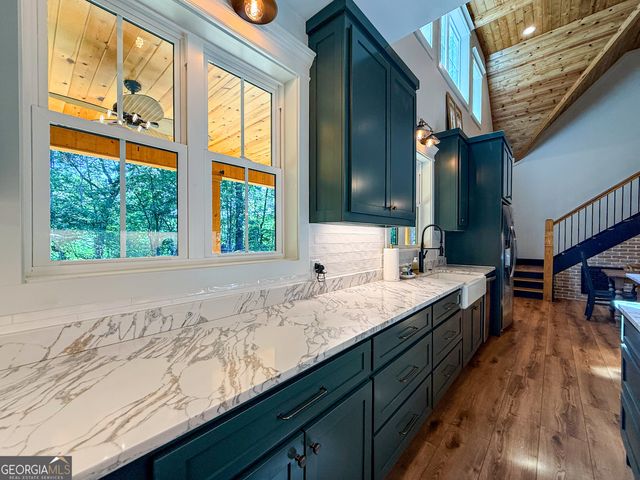 2185 Ben T Huiet Highway, Clarkesville, GA 30523