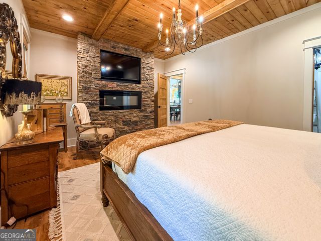 2185 Ben T Huiet Highway, Clarkesville, GA 30523