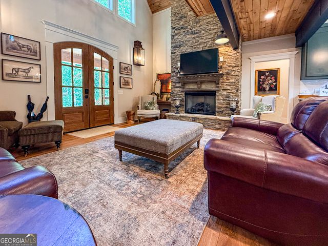2185 Ben T Huiet Highway, Clarkesville, GA 30523