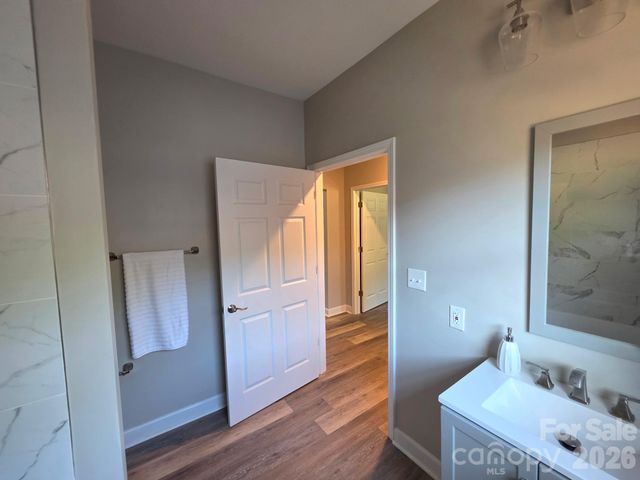 1105 8th Street, Statesville, NC 28677