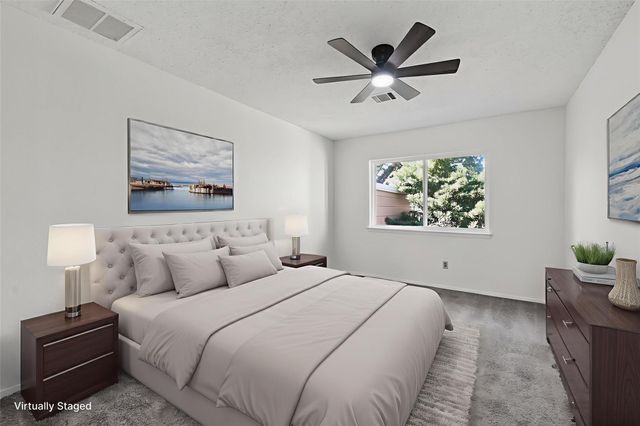 11539 Village Place Drive 166, Houston, TX 77077