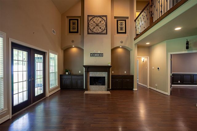289 Broadmoor Drive, Huntsville, TX 77340