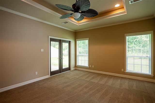 289 Broadmoor Drive, Huntsville, TX 77340