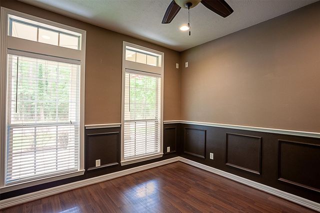289 Broadmoor Drive, Huntsville, TX 77340
