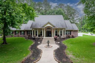 289 Broadmoor Drive, Huntsville, TX 77340
