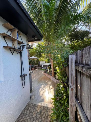 1605 N N Street N, Lake Worth Beach, FL 33460