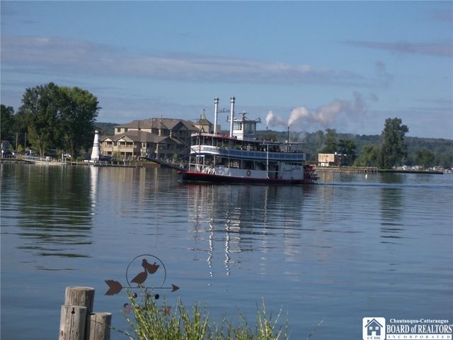 2729 Willow Avenue, Ellicott, NY 14701