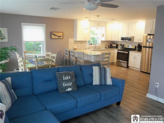 2729 Willow Avenue, Ellicott, NY 14701