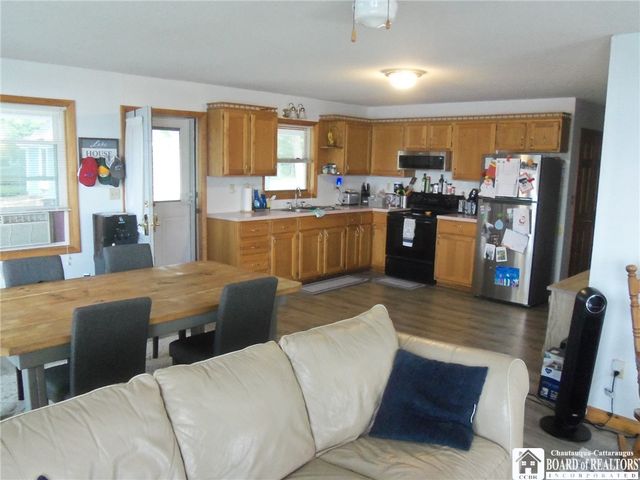 2729 Willow Avenue, Ellicott, NY 14701