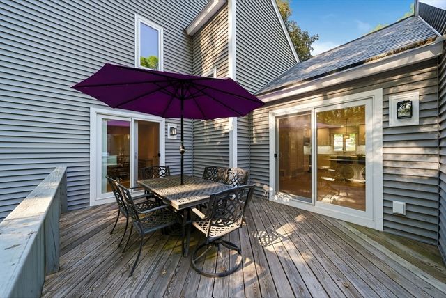 16 Coltsway 16, Wayland, MA 01778