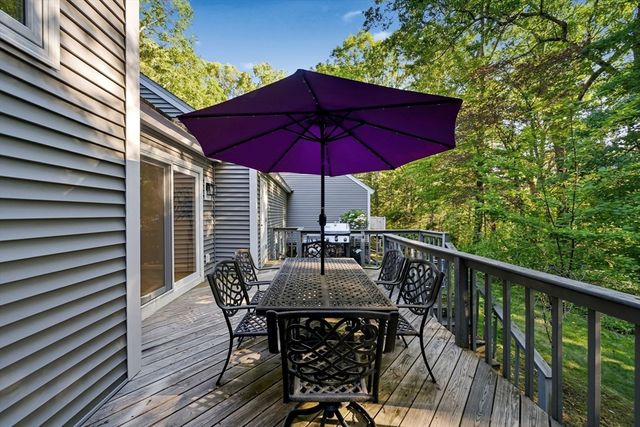 16 Coltsway 16, Wayland, MA 01778