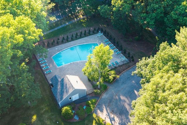 16 Coltsway 16, Wayland, MA 01778