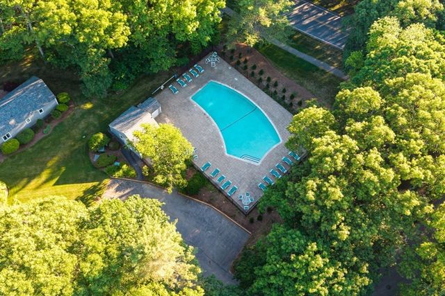 16 Coltsway 16, Wayland, MA 01778