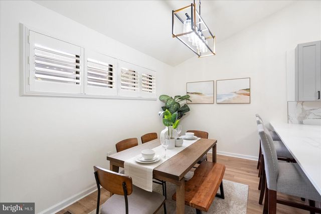 909 STUBBLEFIELD LN, Baltimore, MD 21202