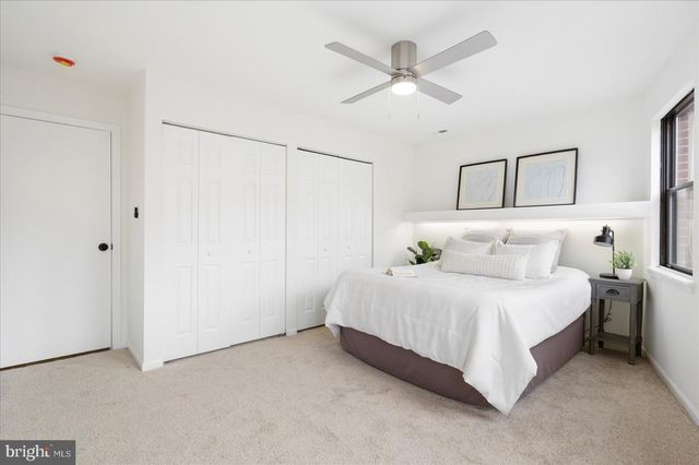 909 STUBBLEFIELD LN, Baltimore, MD 21202