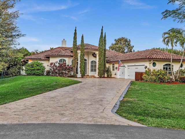 920 NW 122nd Avenue, Plantation, FL 33325