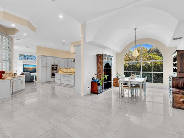 920 NW 122nd Avenue, Plantation, FL 33325