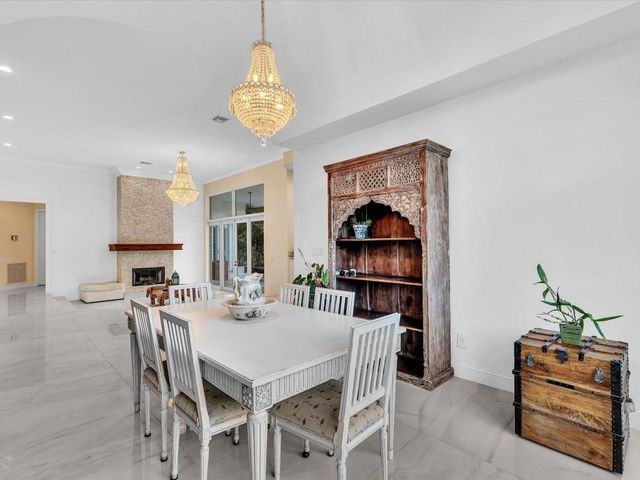 920 NW 122nd Avenue, Plantation, FL 33325