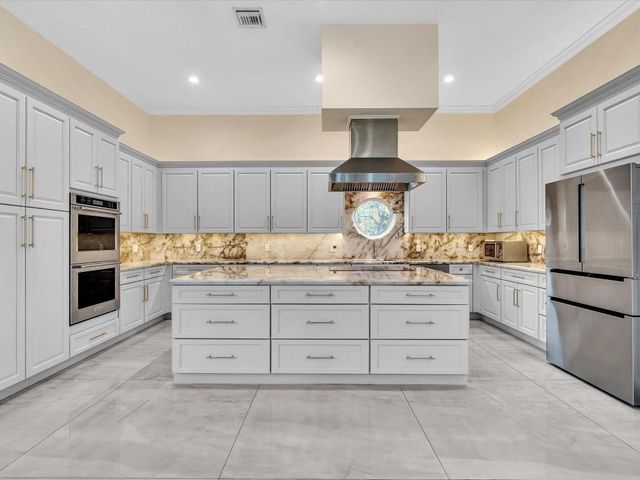 920 NW 122nd Avenue, Plantation, FL 33325