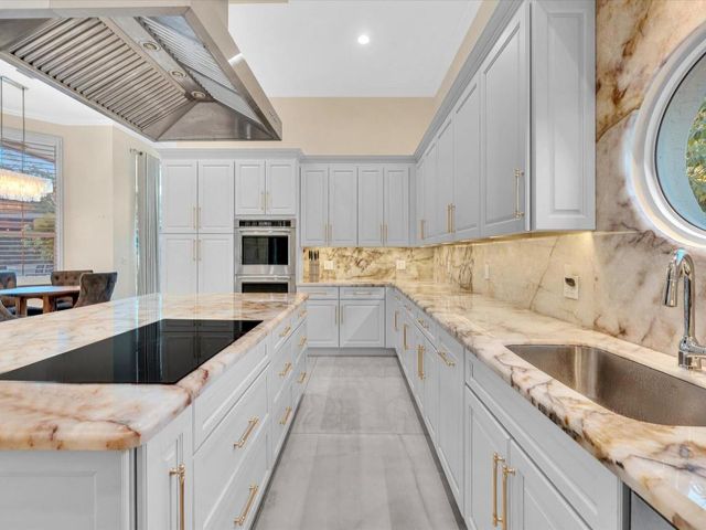 920 NW 122nd Avenue, Plantation, FL 33325