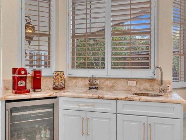 920 NW 122nd Avenue, Plantation, FL 33325