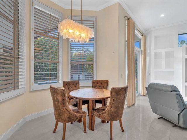 920 NW 122nd Avenue, Plantation, FL 33325