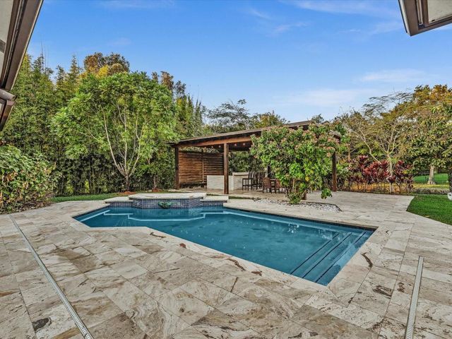 920 NW 122nd Avenue, Plantation, FL 33325