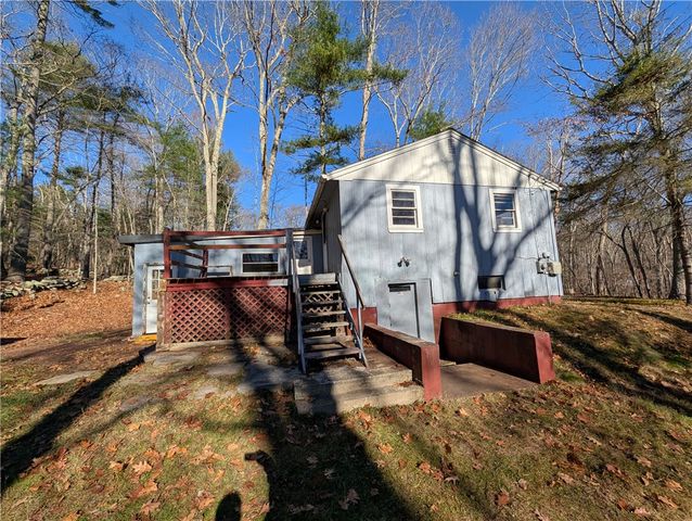 109 Saunders Brook Road, Glocester, RI 02814