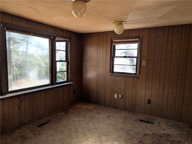 109 Saunders Brook Road, Glocester, RI 02814