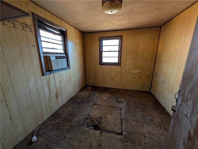 109 Saunders Brook Road, Glocester, RI 02814