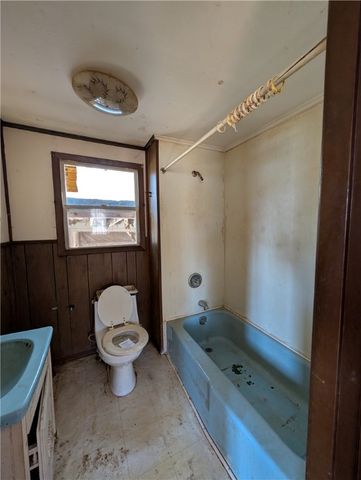 109 Saunders Brook Road, Glocester, RI 02814