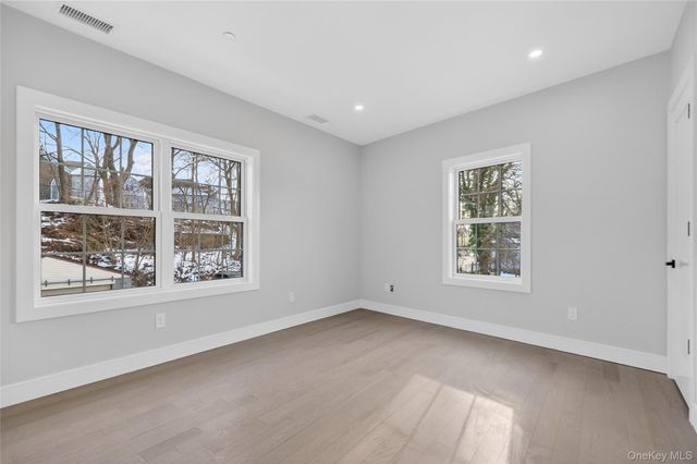 10 Market G, Wappingers Falls, NY 12590