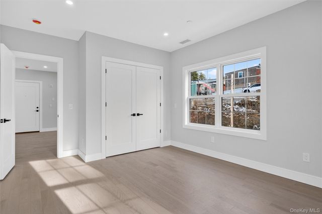 10 Market G, Wappingers Falls, NY 12590