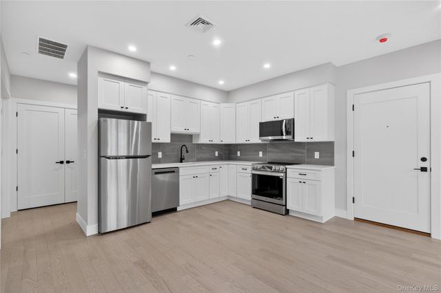 10 Market G, Wappingers Falls, NY 12590