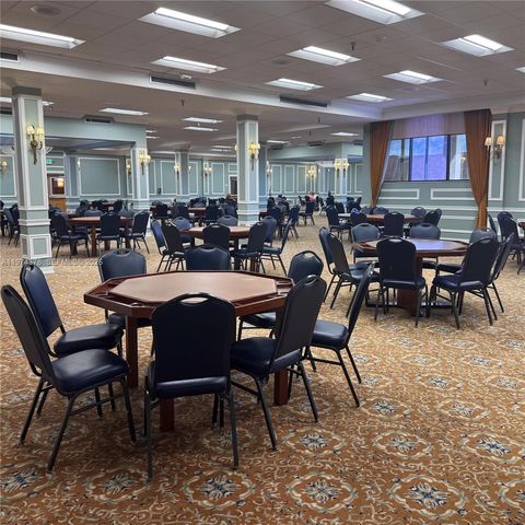 701 SW 142nd Ave 113S, Pembroke Pines, FL 33027