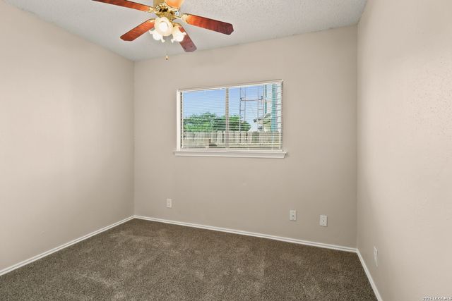 7118 Western Trail Dr, San Antonio, TX 78244