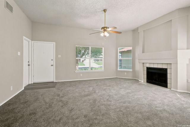 7118 Western Trail Dr, San Antonio, TX 78244